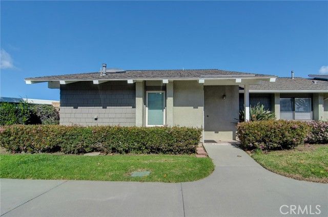 8777 Tulare 412A, Huntington Beach, CA 92646