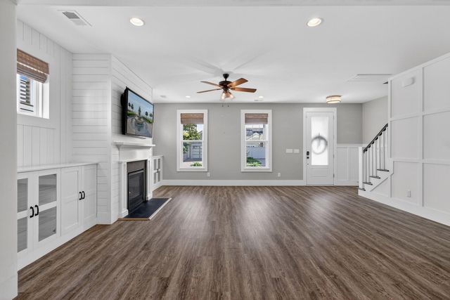 151 Dark Hollow Way, Summerville, SC 29485