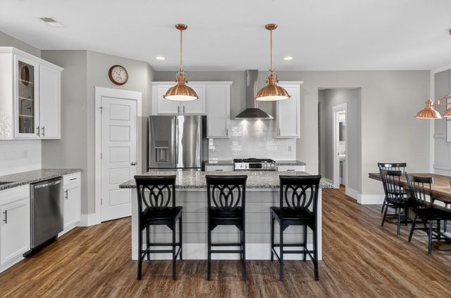 151 Dark Hollow Way, Summerville, SC 29485