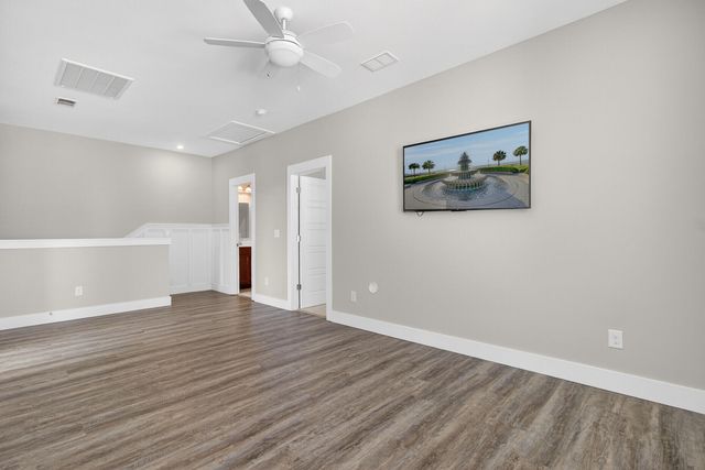 151 Dark Hollow Way, Summerville, SC 29485