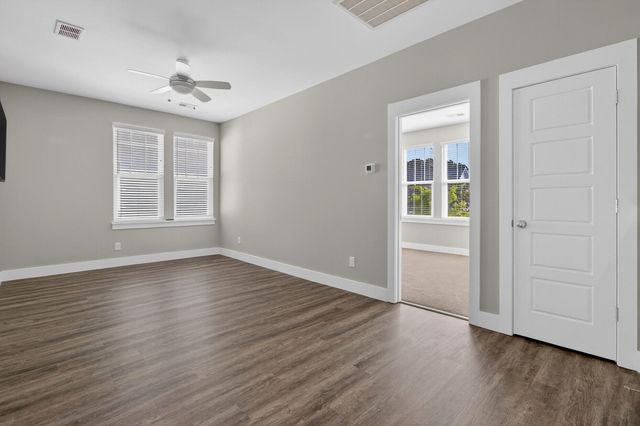 151 Dark Hollow Way, Summerville, SC 29485