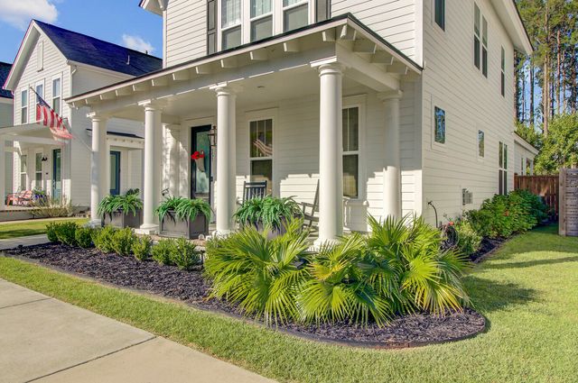 151 Dark Hollow Way, Summerville, SC 29485