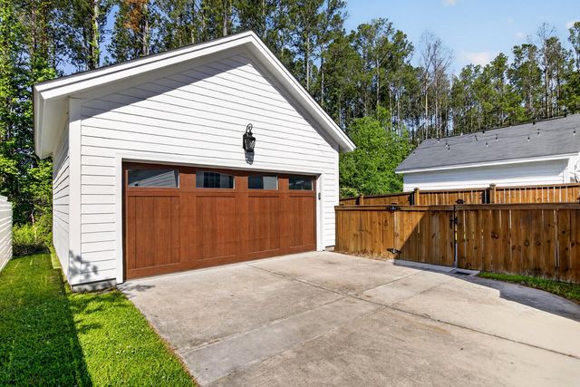 151 Dark Hollow Way, Summerville, SC 29485