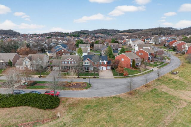 1417 Hanson Dr, Franklin, TN 37067