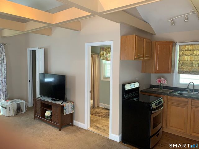 190 Forest Road, Milford, CT 06461