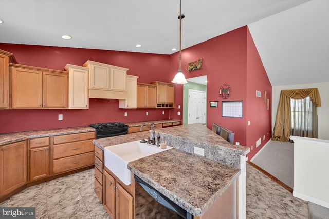 760 PRESCOTT DR, Lebanon, PA 17046