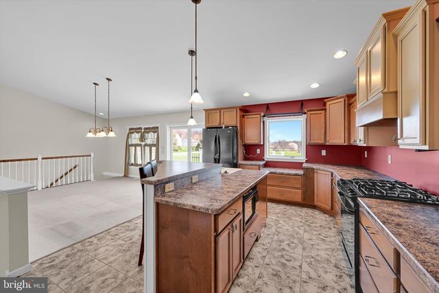 760 PRESCOTT DR, Lebanon, PA 17046