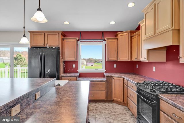 760 PRESCOTT DR, Lebanon, PA 17046