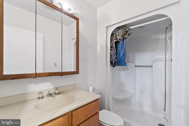 101 N CLINTON ST, Baltimore, MD 21224