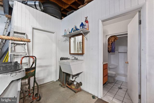 101 N CLINTON ST, Baltimore, MD 21224