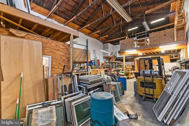 101 N CLINTON ST, Baltimore, MD 21224