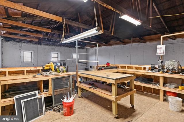 101 N CLINTON ST, Baltimore, MD 21224