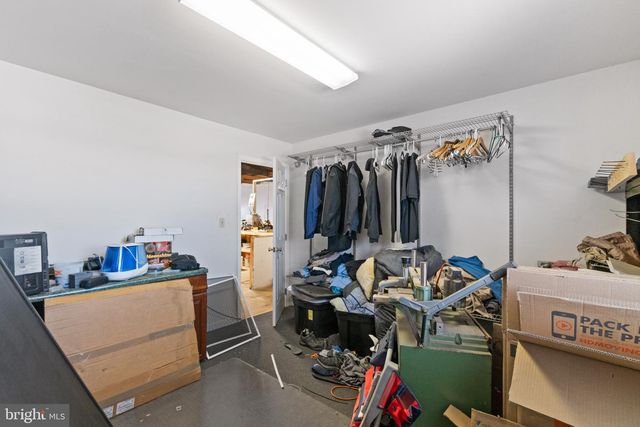 101 N CLINTON ST, Baltimore, MD 21224