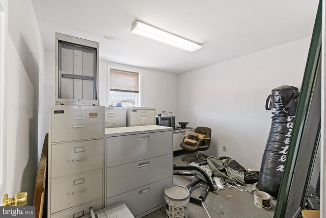 101 N CLINTON ST, Baltimore, MD 21224