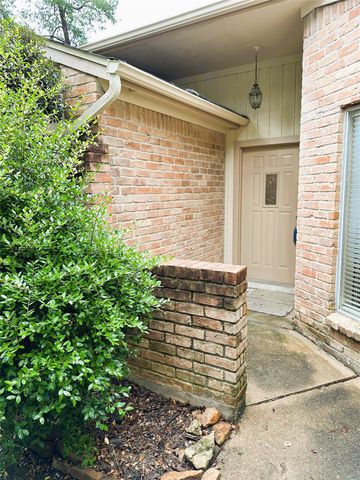15127 Forest Lodge Drive, Houston, TX 77070