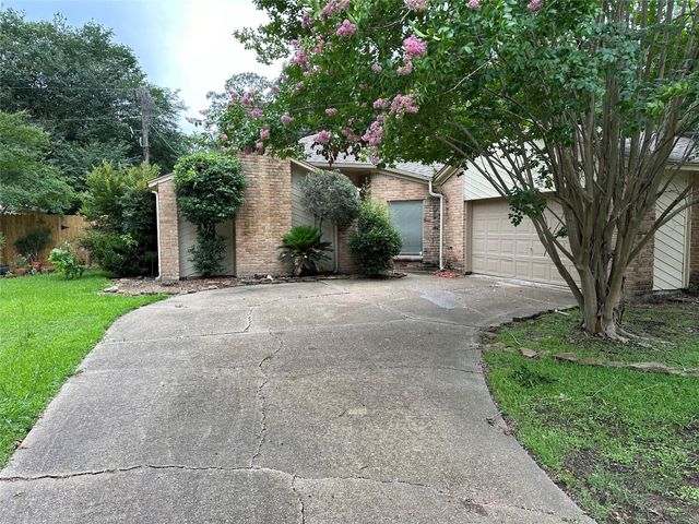 15127 Forest Lodge Drive, Houston, TX 77070