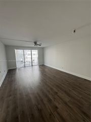 16710 NE 9th Avenue 305, North Miami Beach, FL 33162