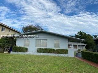 2031 NE 170th St 1, North Miami Beach, FL 33162