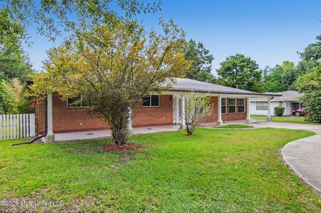 705 Saint Joseph Street, Waveland, MS 39576