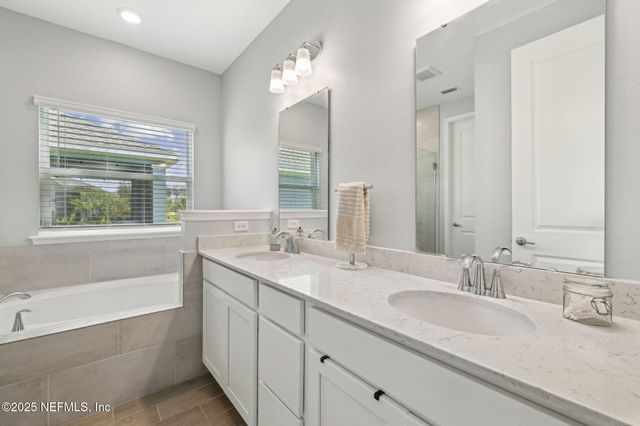 135 NEIGHBOR Court, St. Augustine, FL 32092