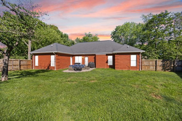 232 Sycamore Springs Drive, Somerset, KY 42503