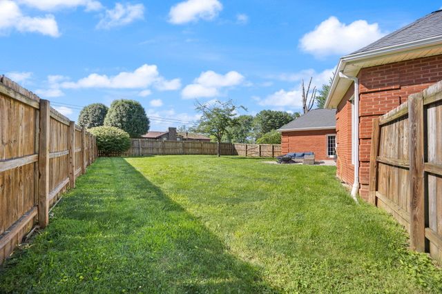 232 Sycamore Springs Drive, Somerset, KY 42503