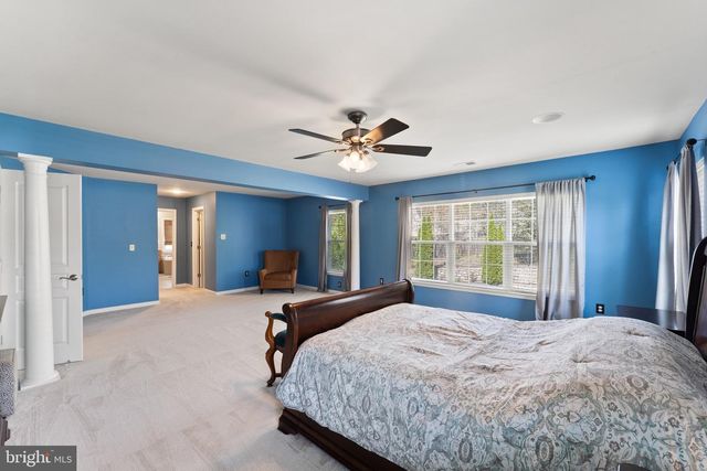 1663 GEORGES KNOLL CT, Woodbridge, VA 22192