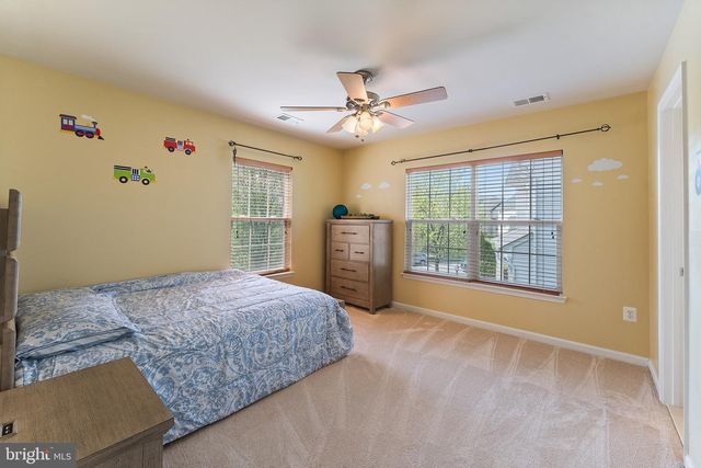 1663 GEORGES KNOLL CT, Woodbridge, VA 22192
