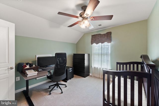 1663 GEORGES KNOLL CT, Woodbridge, VA 22192