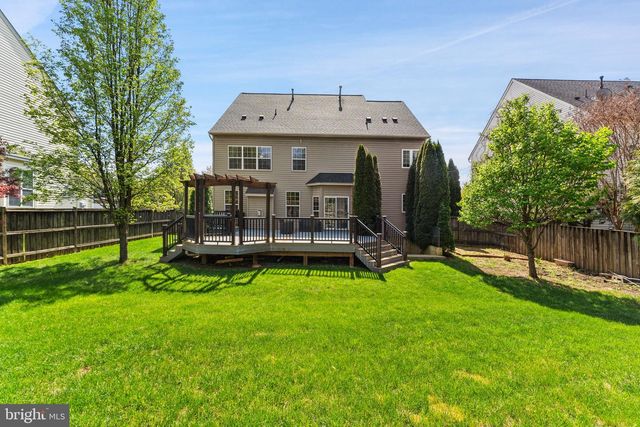 1663 GEORGES KNOLL CT, Woodbridge, VA 22192