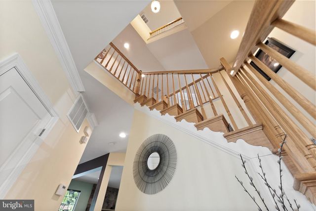 1663 GEORGES KNOLL CT, Woodbridge, VA 22192