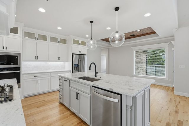 12668 S Irvington Avenue, Bixby, OK 74008