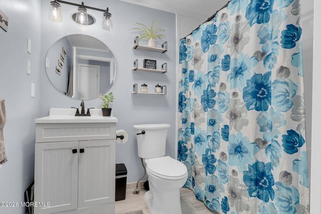 166 Hudson Avenue, Middletown, NJ 07748