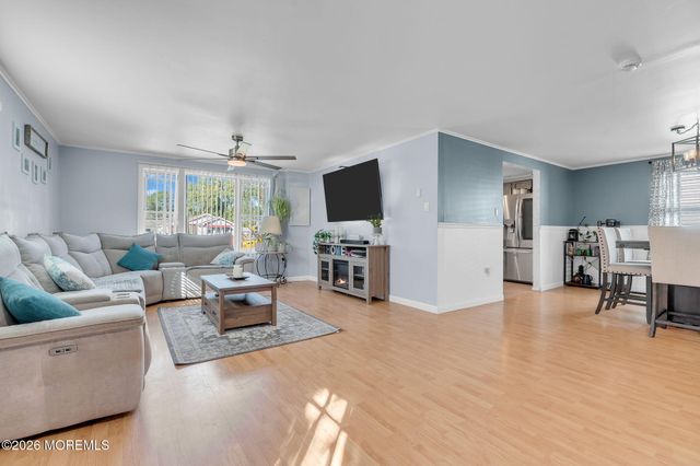 166 Hudson Avenue, Middletown, NJ 07748