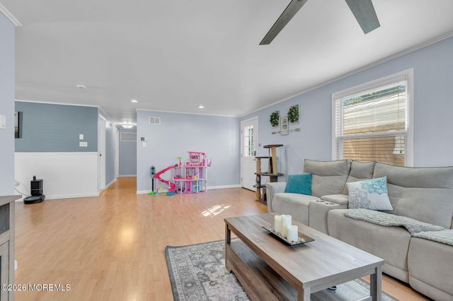 166 Hudson Avenue, Middletown, NJ 07748
