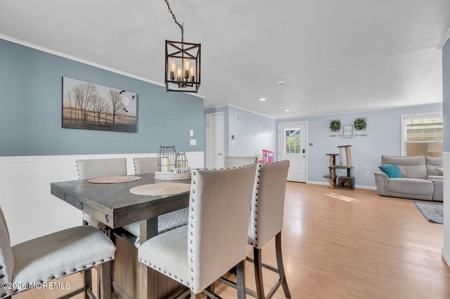 166 Hudson Avenue, Middletown, NJ 07748