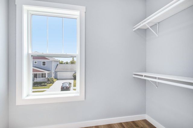 652 Bungalow Drive, Nappanee, IN 46550