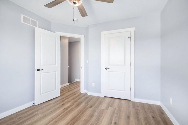 652 Bungalow Drive, Nappanee, IN 46550