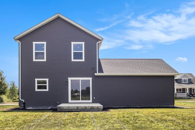 652 Bungalow Drive, Nappanee, IN 46550