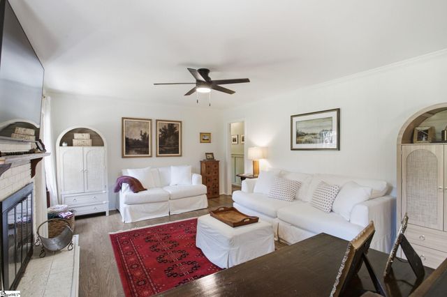 41 Dagenham Drive, Greenville, SC 29615
