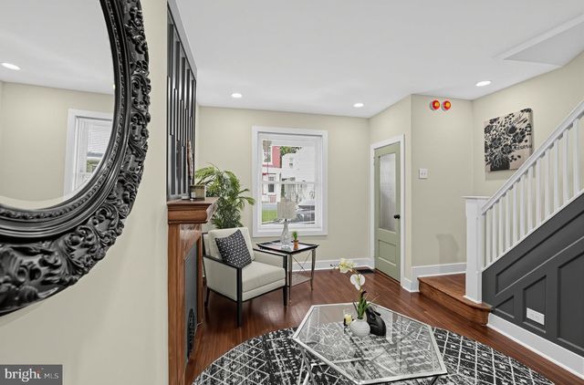 24 W DUVAL ST, Philadelphia, PA 19144