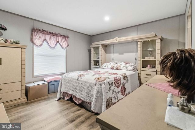 254 WALNUT ST, Bainbridge, PA 17502