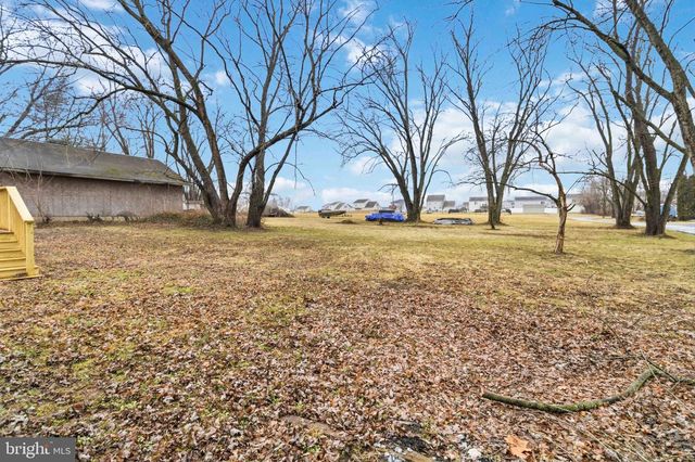 254 WALNUT ST, Bainbridge, PA 17502