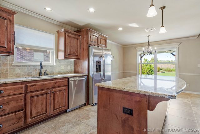 7415 E 84th Street North, Owasso, OK 74055