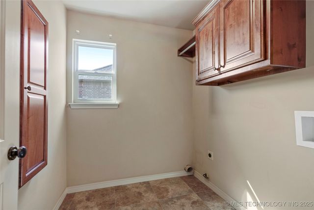 7415 E 84th Street North, Owasso, OK 74055