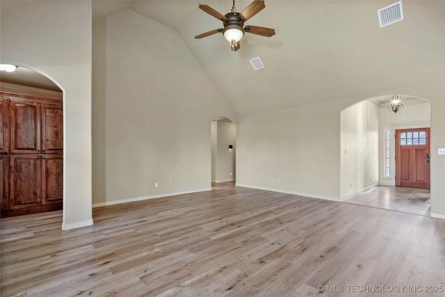 7415 E 84th Street North, Owasso, OK 74055