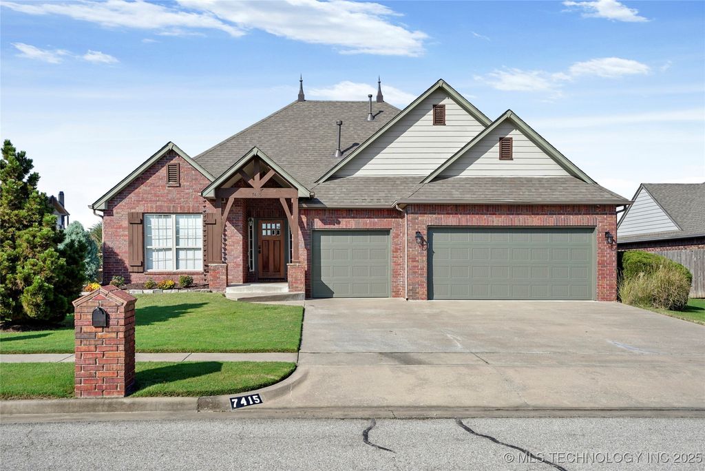 7415 E 84th Street North, Owasso, OK 74055