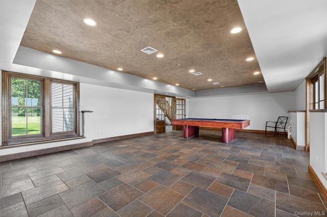 231-233 Celery Avenue 231, New Hampton, NY 10958