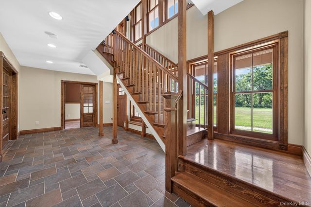 231-233 Celery Avenue 231, New Hampton, NY 10958