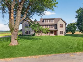 231-233 Celery Avenue 231, New Hampton, NY 10958